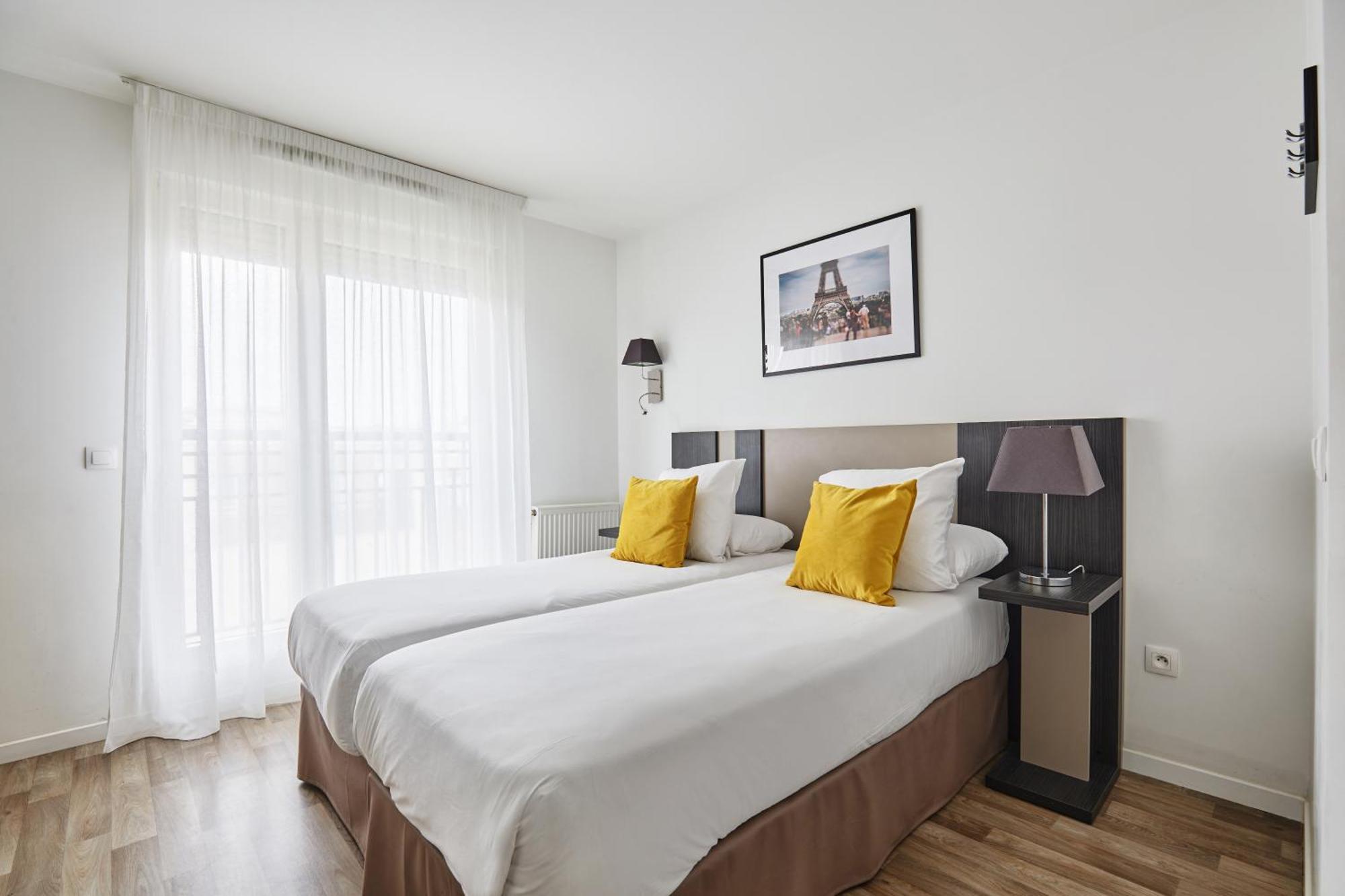 Appart Hotel Odalys City Paris Levallois Exterior photo