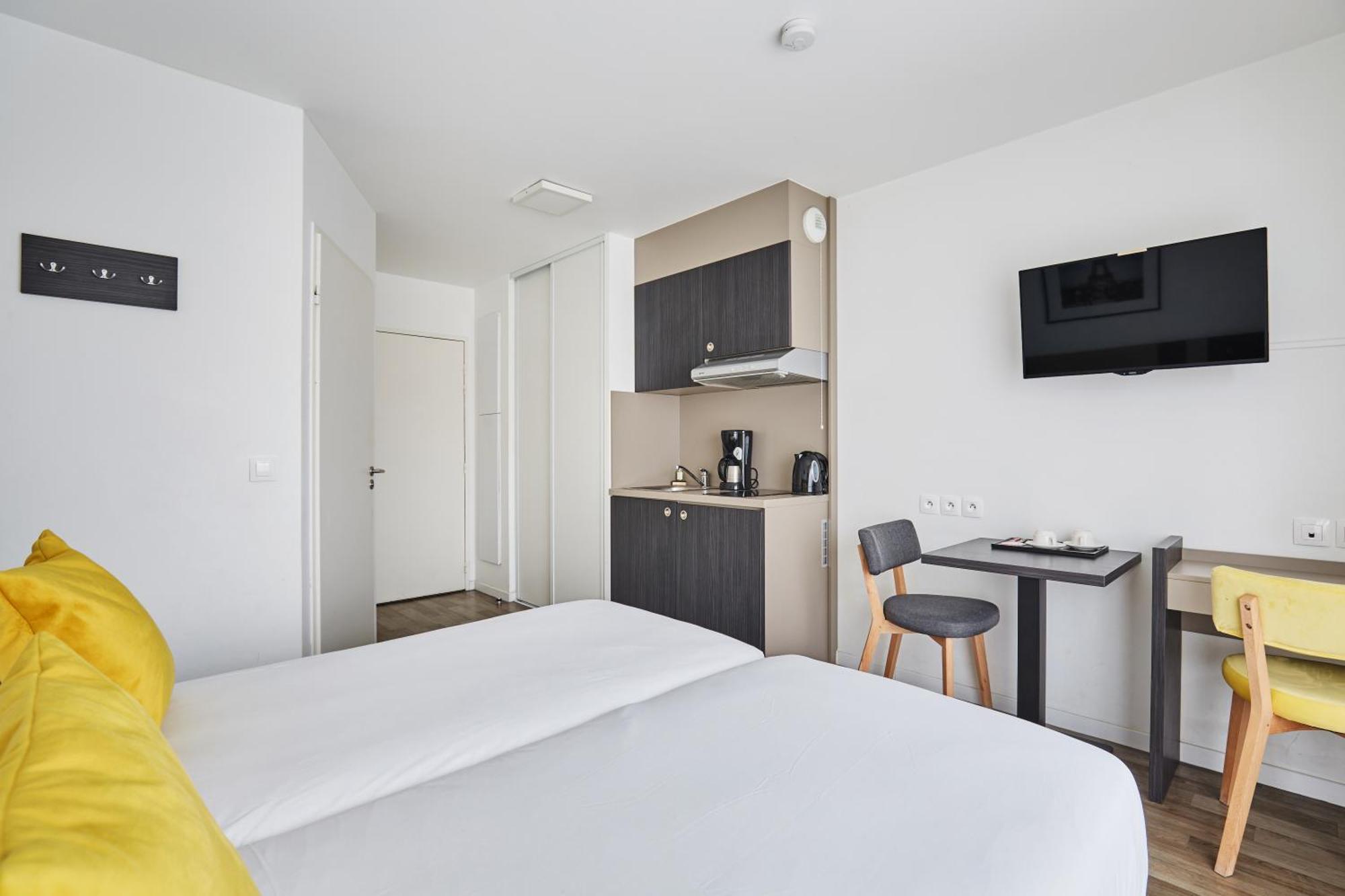 Appart Hotel Odalys City Paris Levallois Exterior photo