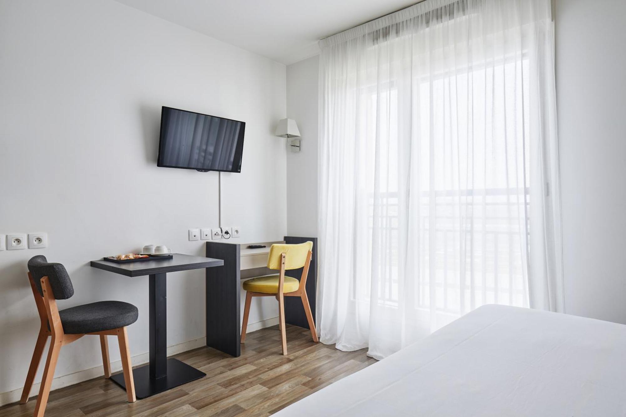 Appart Hotel Odalys City Paris Levallois Exterior photo