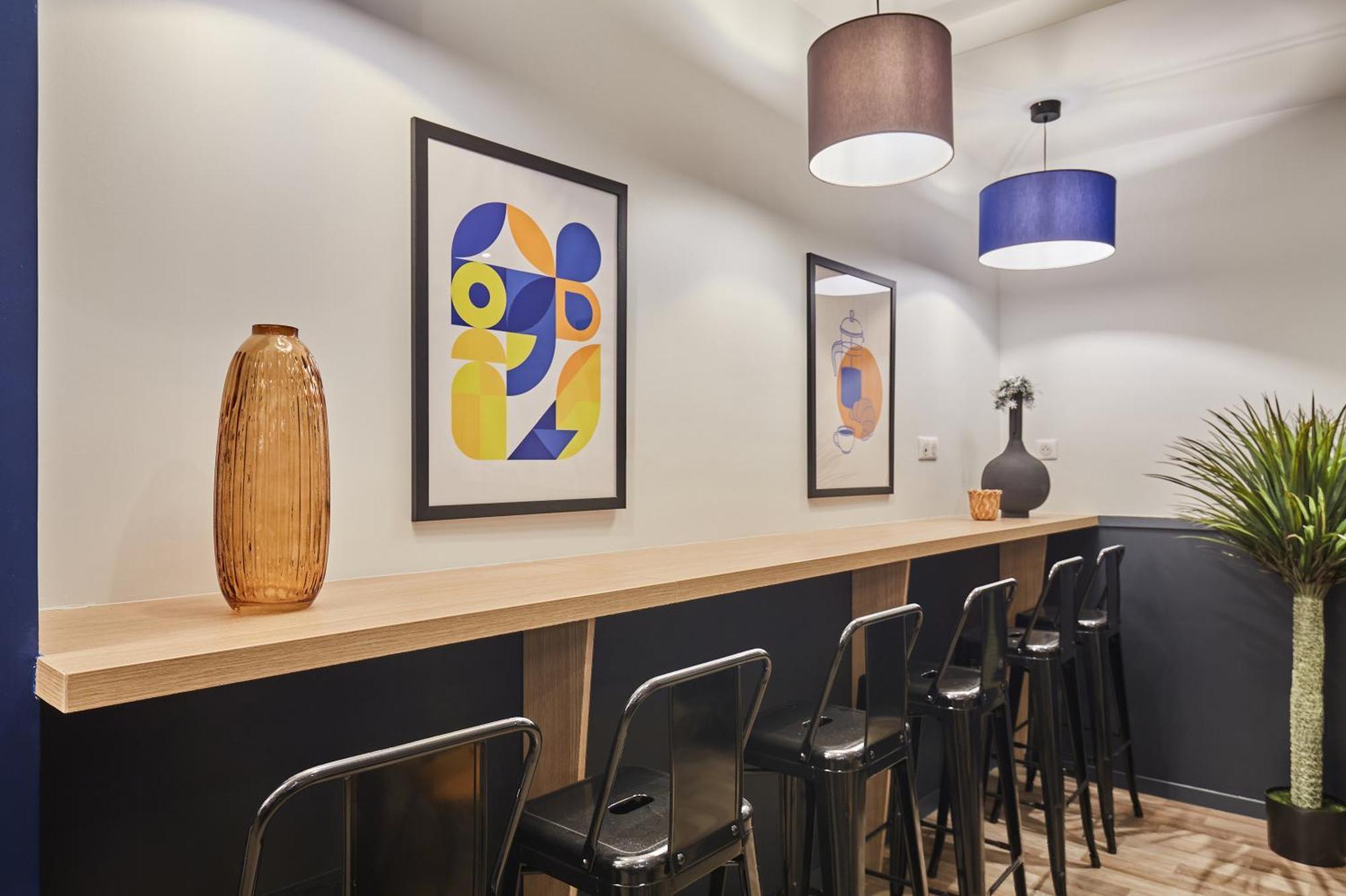 Appart Hotel Odalys City Paris Levallois Exterior photo