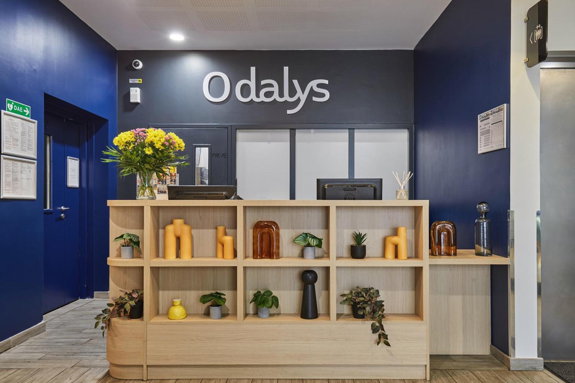 Appart Hotel Odalys City Paris Levallois Exterior photo
